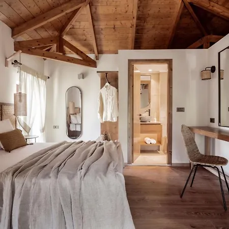 Frontale - Restored With Pool Perfect For 6 Nestled Next To A Traditional Olive Mill And Local Farms Offering Authentic Hospitality And Organic Delights By Mana Gers Hébergement de vacances *