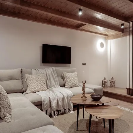Frontale - Restored With Pool Perfect For 6 Nestled Next To A Traditional Olive Mill And Local Farms Offering Authentic Hospitality And Organic Delights By Mana Gers *