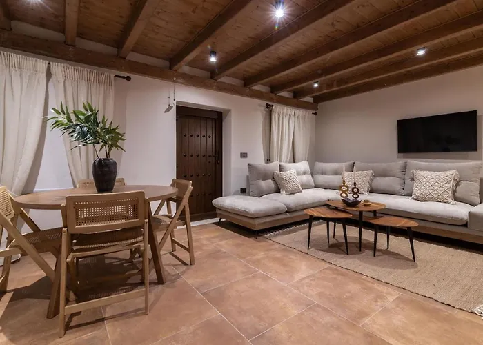Frontale - Restored With Pool Perfect For 6 Nestled Next To A Traditional Olive Mill And Local Farms Offering Authentic Hospitality And Organic Delights By Mana Gers