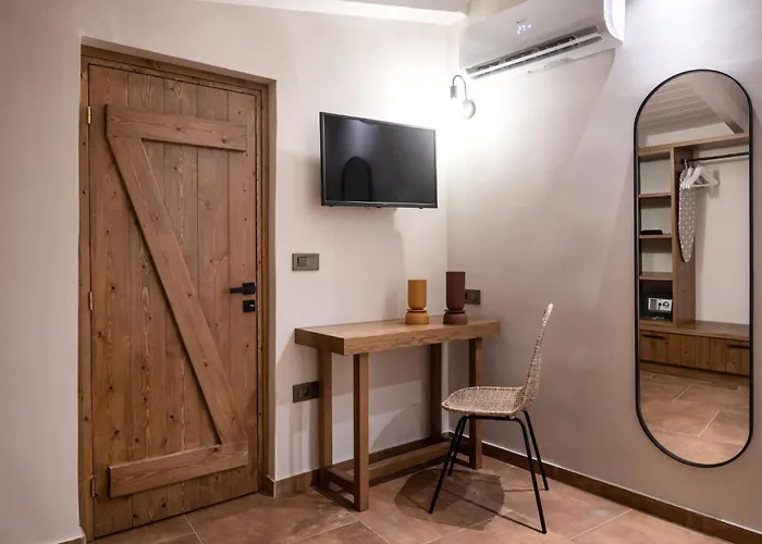 Frontale - Restored With Pool Perfect For 6 Nestled Next To A Traditional Olive Mill And Local Farms Offering Authentic Hospitality And Organic Delights By Mana Gers Σπίτι διακοπών Καλλιθέα