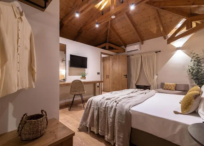 Σπίτι διακοπών Frontale - Restored With Pool Perfect For 6 Nestled Next To A Traditional Olive Mill And Local Farms Offering Authentic Hospitality And Organic Delights By Mana Gers *