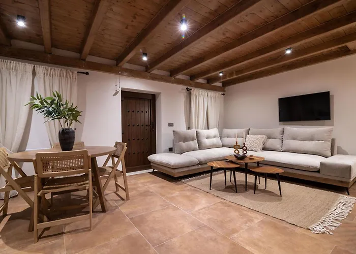 Frontale - Restored With Pool Perfect For 6 Nestled Next To A Traditional Olive Mill And Local Farms Offering Authentic Hospitality And Organic Delights By Mana Gers Σπίτι διακοπών *