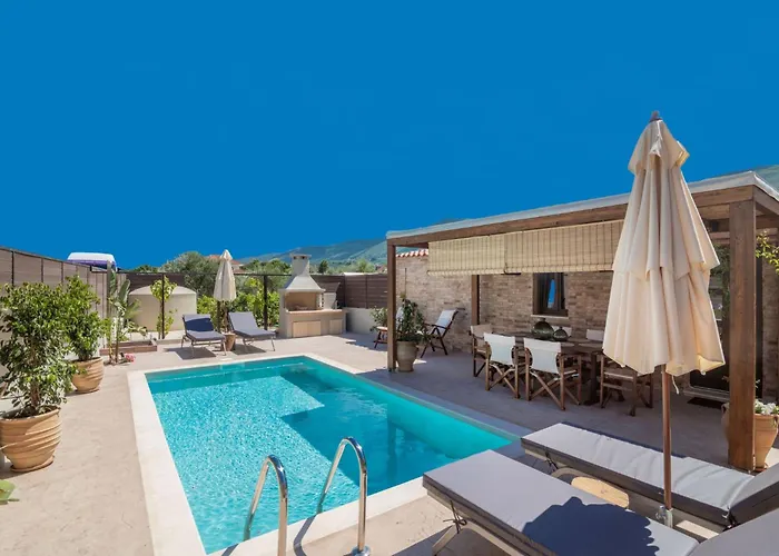 Frontale - Restored With Pool Perfect For 6 Nestled Next To A Traditional Olive Mill And Local Farms Offering Authentic Hospitality And Organic Delights By Mana Gers Σπίτι διακοπών Καλλιθέα