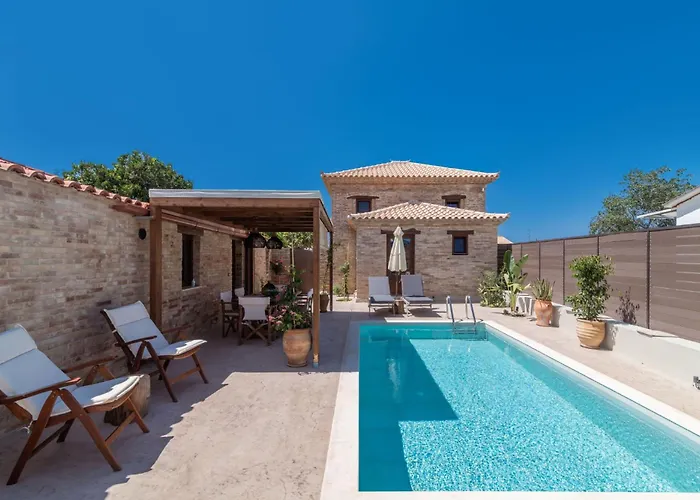 Frontale - Restored With Pool Perfect For 6 Nestled Next To A Traditional Olive Mill And Local Farms Offering Authentic Hospitality And Organic Delights By Mana Gers Σπίτι διακοπών Καλλιθέα