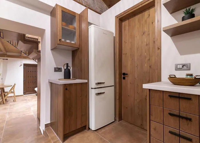 Frontale - Restored With Pool Perfect For 6 Nestled Next To A Traditional Olive Mill And Local Farms Offering Authentic Hospitality And Organic Delights By Mana Gers Σπίτι διακοπών
