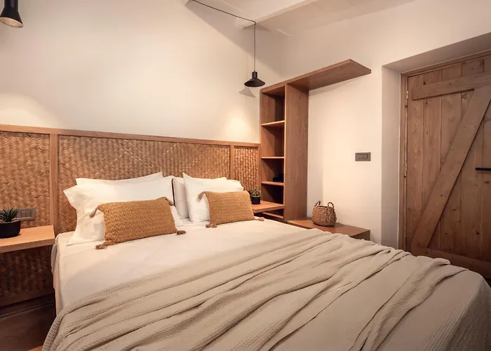 Frontale - Restored With Pool Perfect For 6 Nestled Next To A Traditional Olive Mill And Local Farms Offering Authentic Hospitality And Organic Delights By Mana Gers Σπίτι διακοπών